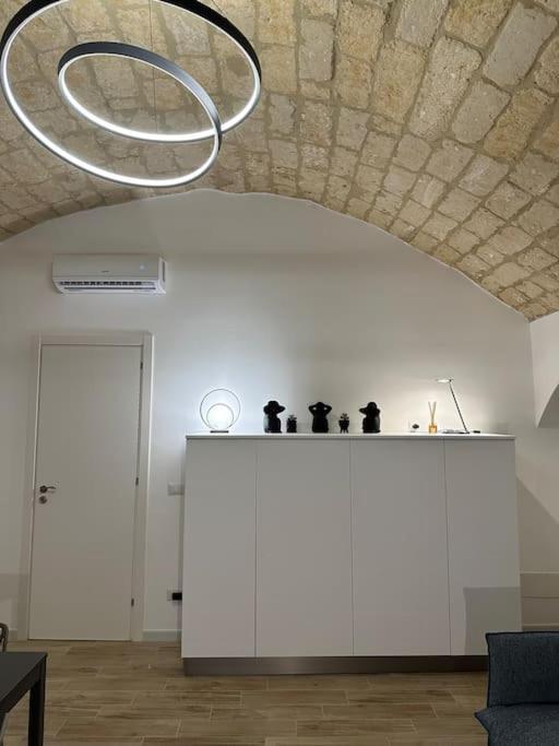 Mediterranean House Bari Esterno foto